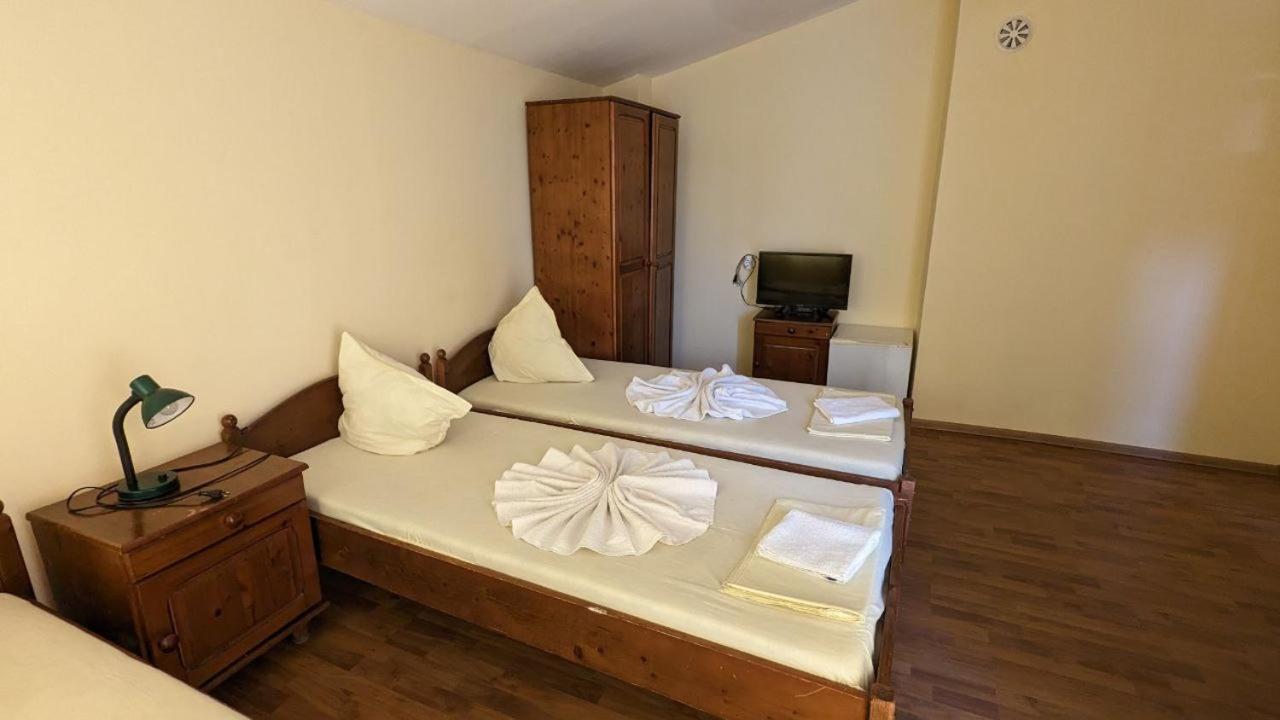 Prima Vera Hotel プリモルスコ エクステリア 写真